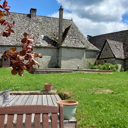 Petite Maison Avec Piscine * Vezels-Roussy